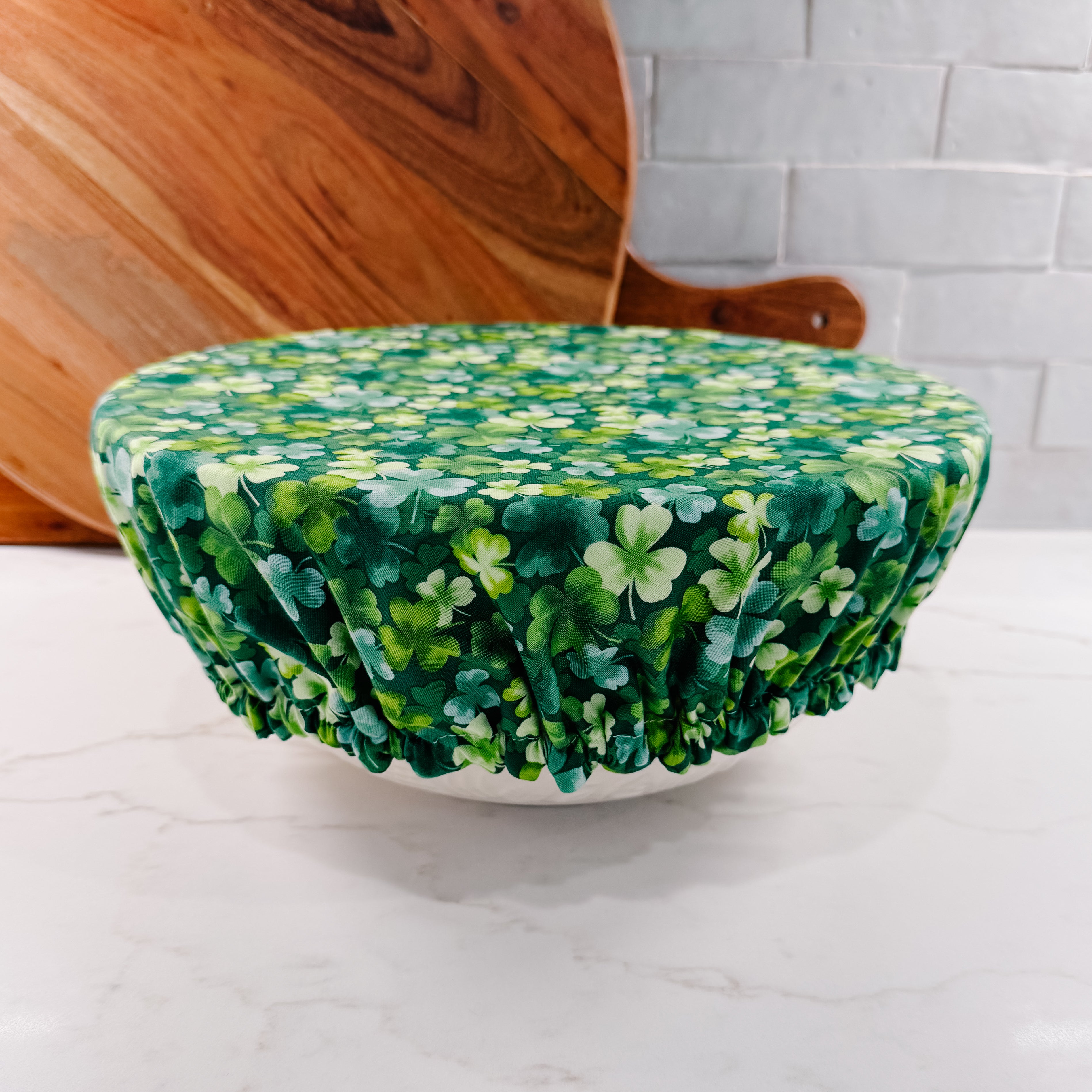 “Shamrock” XL Waterproof Bowl Cover